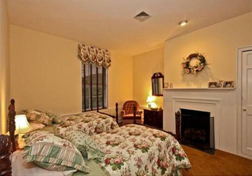 Ascot House Bed and Breakfast Marietta Exteriör bild